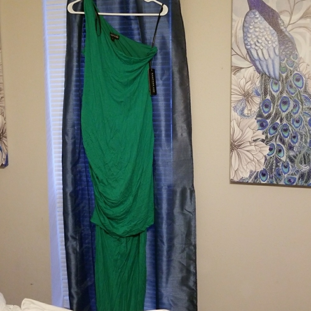 Rampage Gorgeous Green one shoulder midi dress